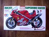DUCATI 888 SUPERBIKE RACER